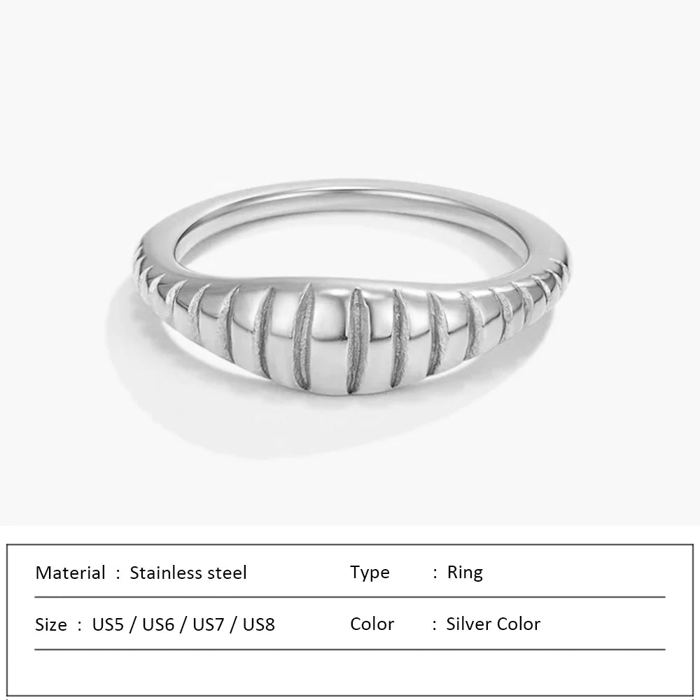 Waterproof Stainless Steel Ring for Women Non-fading Heart Ring Stylish Rings Simple New Jewelry.