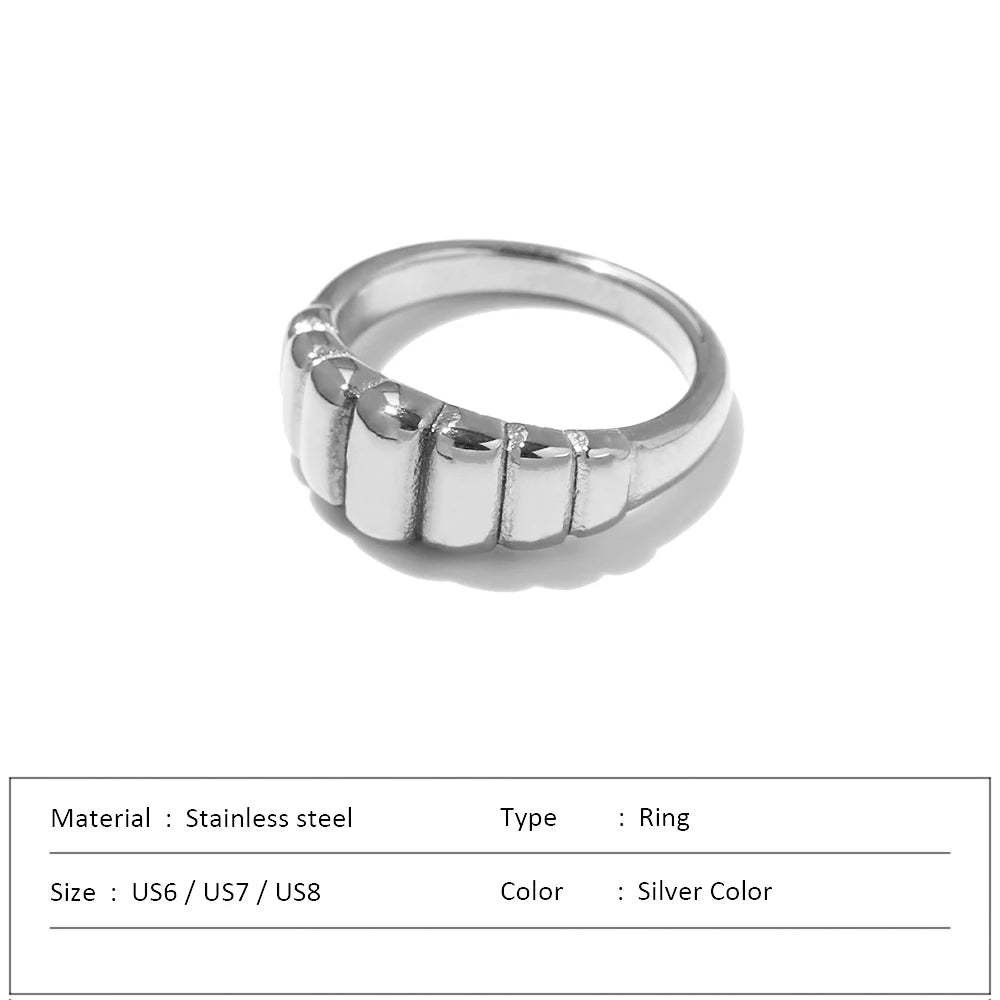 Waterproof Stainless Steel Ring for Women Non-fading Heart Ring Stylish Rings Simple New Jewelry.
