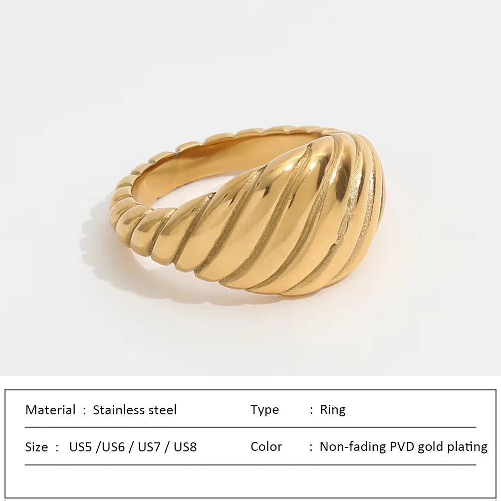 Waterproof Stainless Steel Ring for Women Non-fading Heart Ring Stylish Rings Simple New Jewelry.