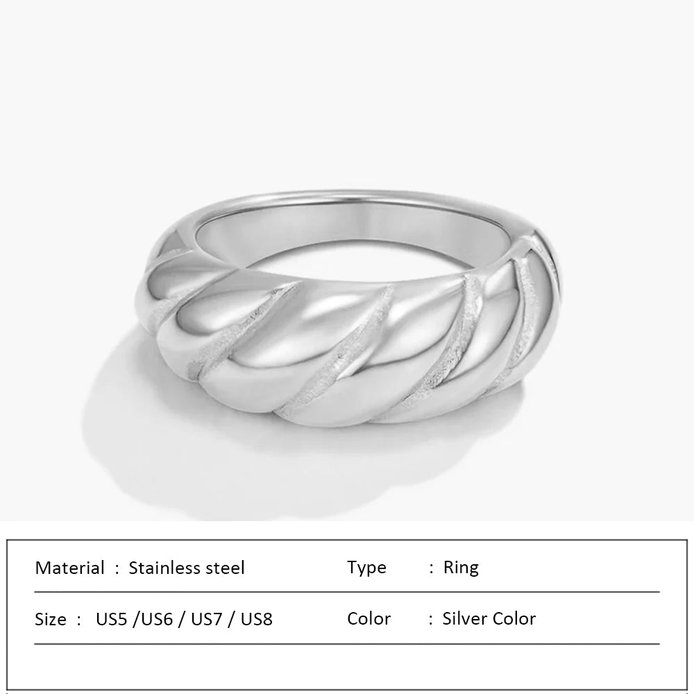 Waterproof Stainless Steel Ring for Women Non-fading Heart Ring Stylish Rings Simple New Jewelry.